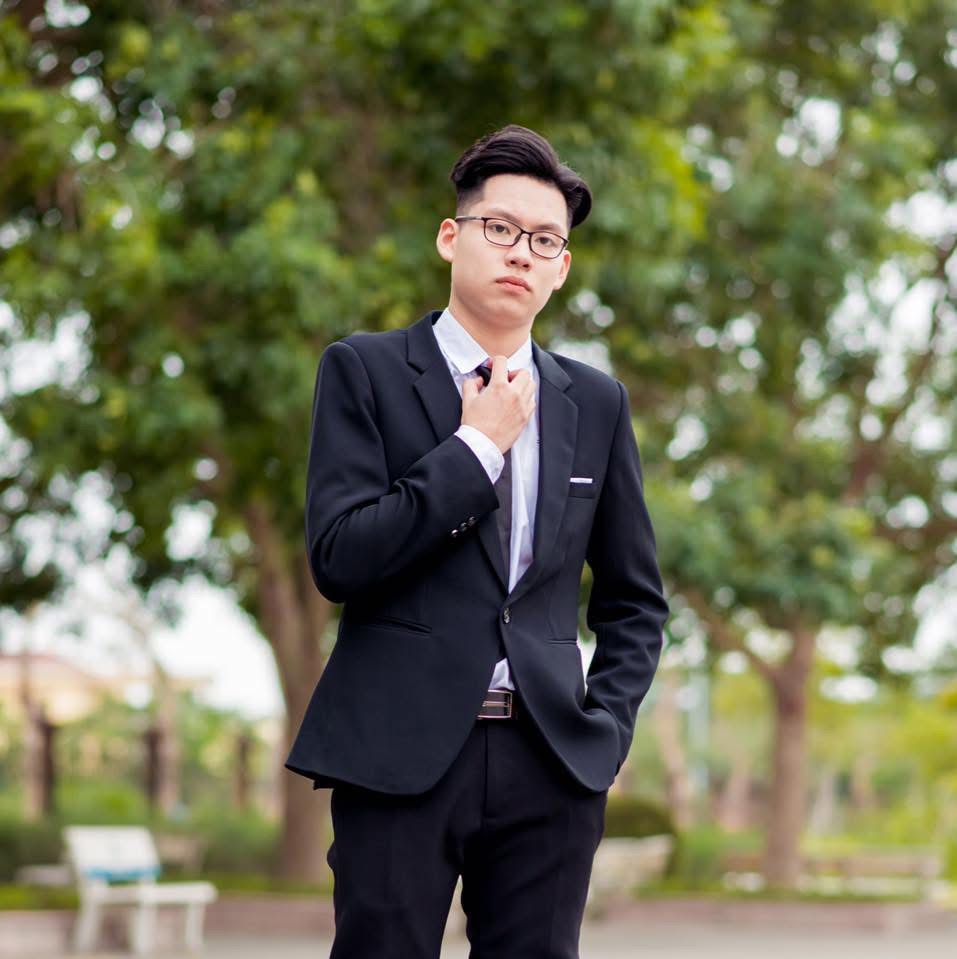 Phạm